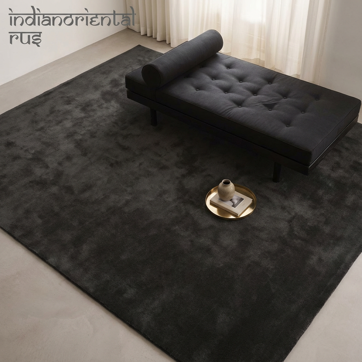 Elegant Hand Tufted Wool Floor Rug – Durable & Stylish